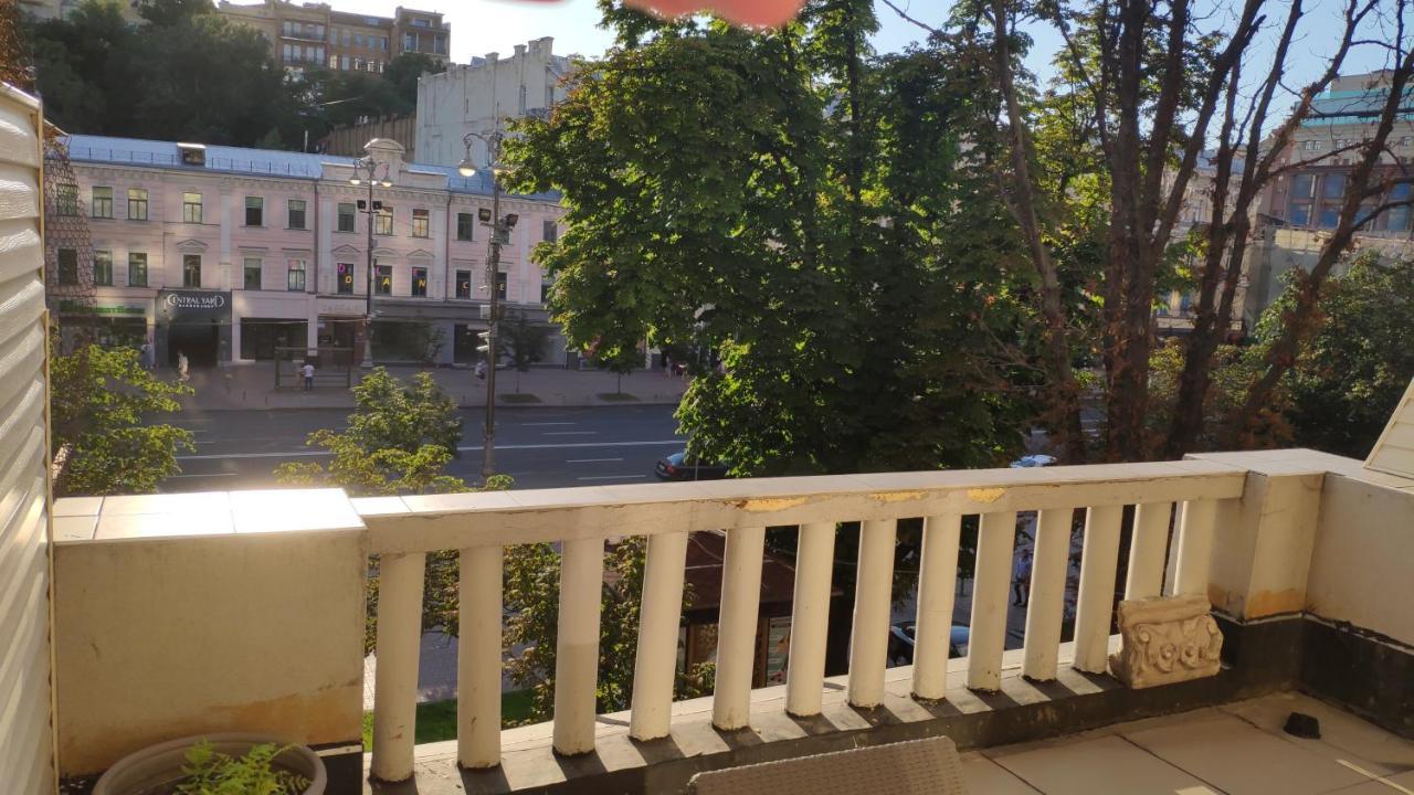 Квартира С Террасой, Крещатик 29, Бессарабка Kiev Ngoại thất bức ảnh
