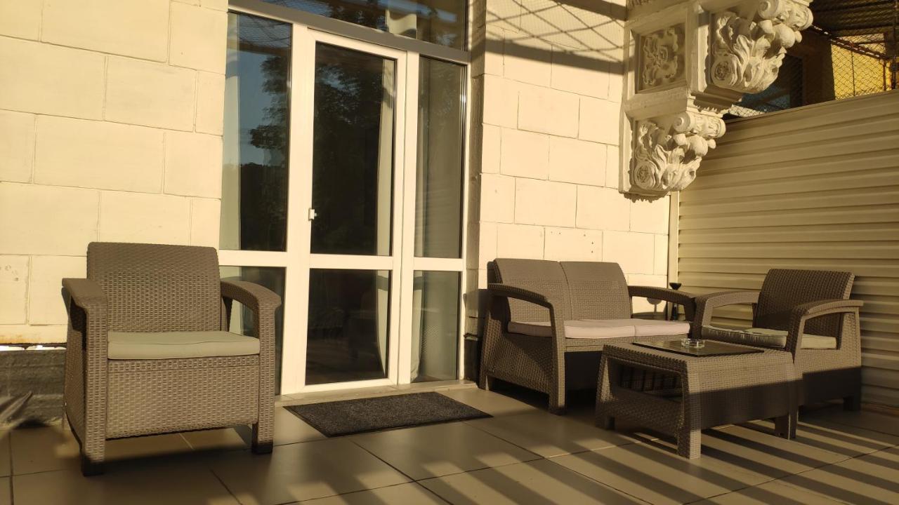 Квартира С Террасой, Крещатик 29, Бессарабка Kiev Ngoại thất bức ảnh