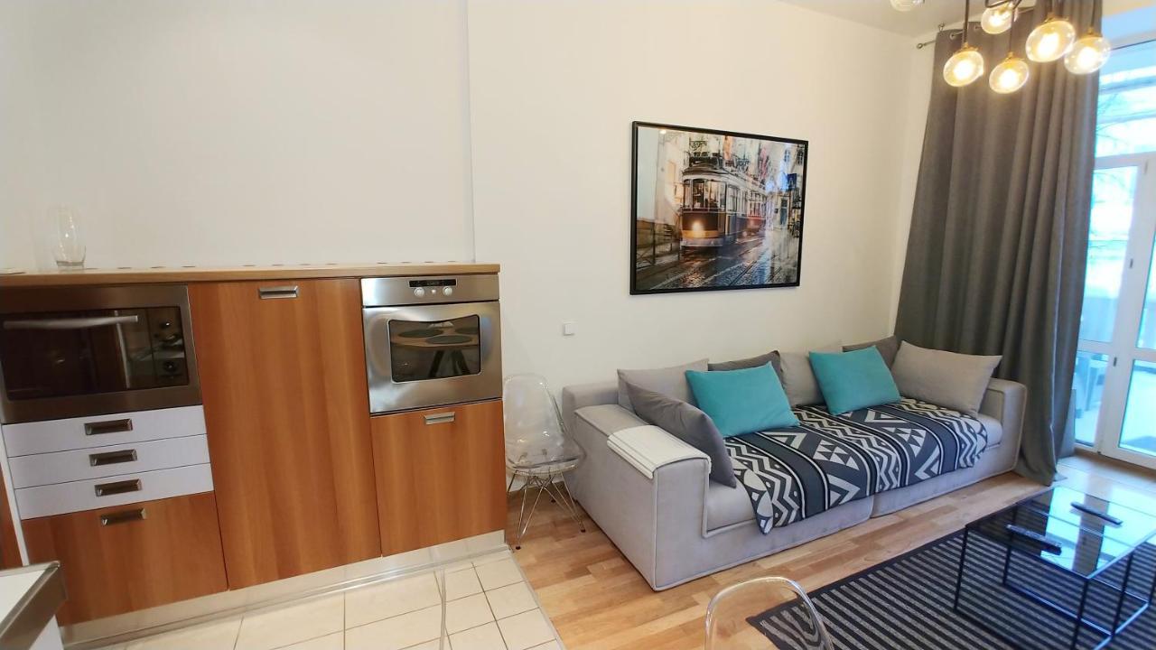 Квартира С Террасой, Крещатик 29, Бессарабка Kiev Ngoại thất bức ảnh